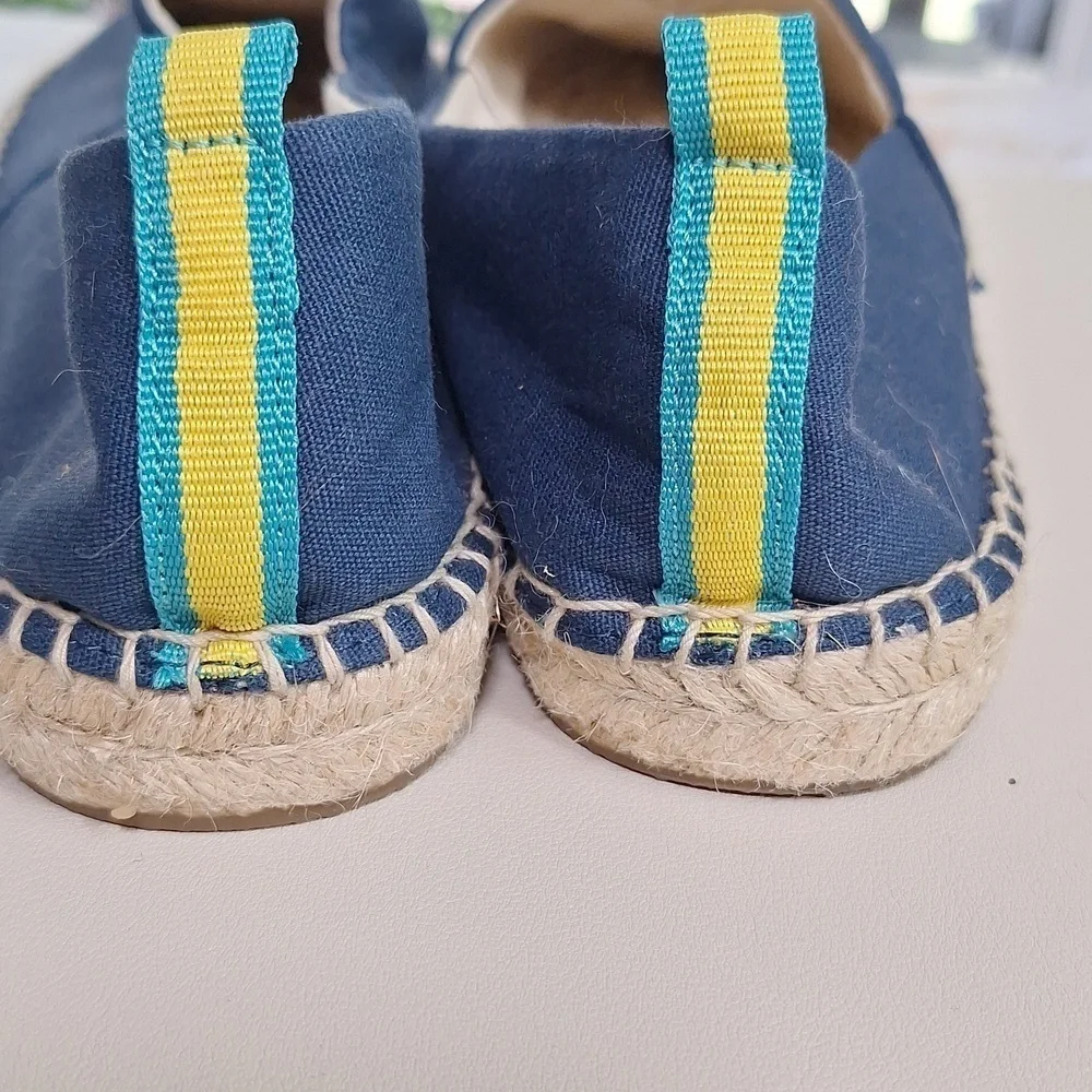 Vera Bradley Espadrilles Slip On Shoes Pineapple
